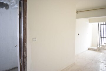 Room in 3.5 BHK Apartment at Goel Ganga Utopia, Bavdhan – for Sale