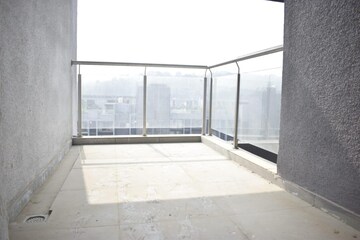 Room in 3.5 BHK Apartment at Goel Ganga Utopia, Bavdhan – for Sale