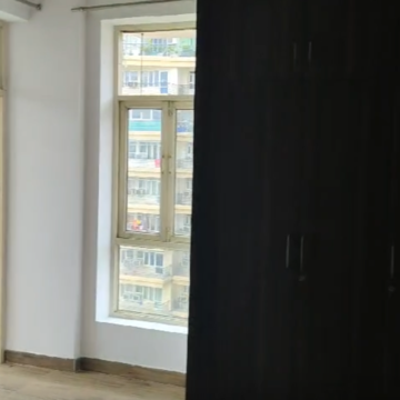 Room in 3 BHK Apartment at Kundli – for Rent