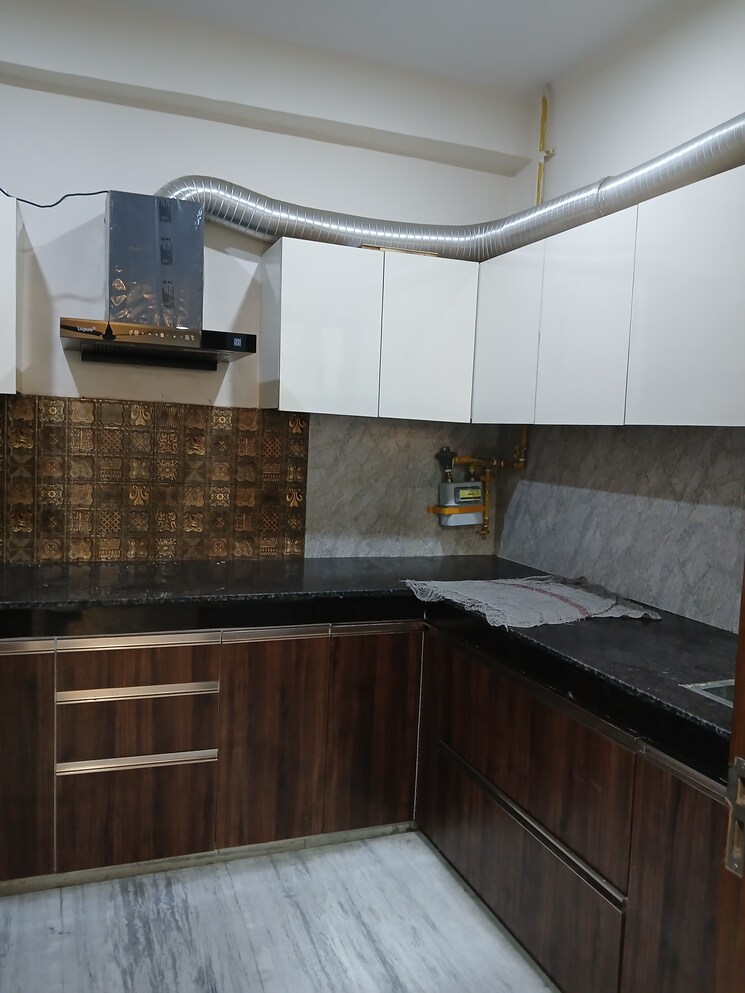 undefined, rwa-apartments-sector-116 2 Bedroom 162 Sq.Mt. Villa In Sector 116 Noida 8899057