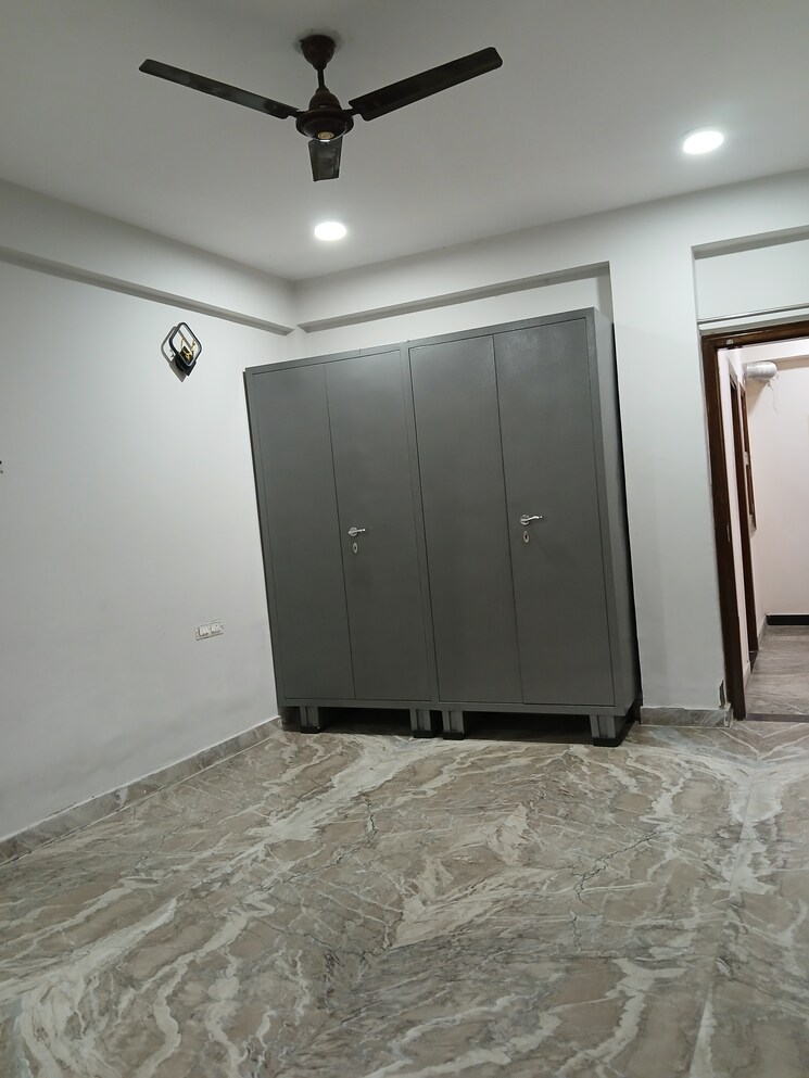 undefined, rwa-apartments-sector-116 2 Bedroom 162 Sq.Mt. Villa In Sector 116 Noida 8899057