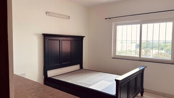 Room in 3 BHK Apartment at Vajram Tiara, Yelahanka – for Rent