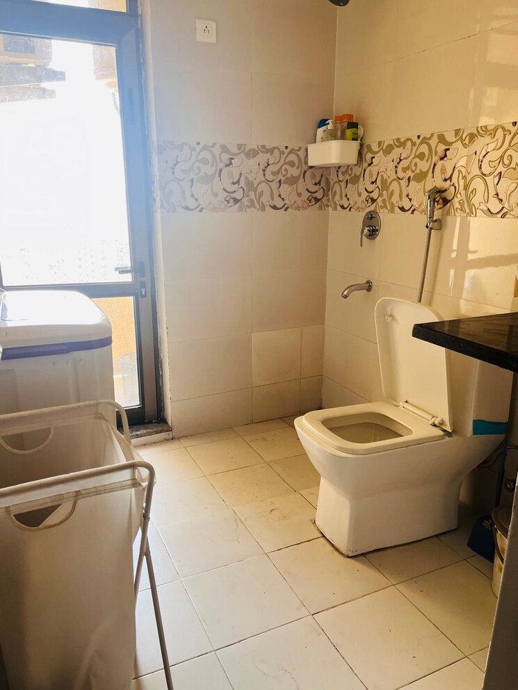 Bathroom, conscient-heritage-max 4 Bedroom 2775 Sq.Ft. Apartment In Sector 102 Gurgaon 8899068