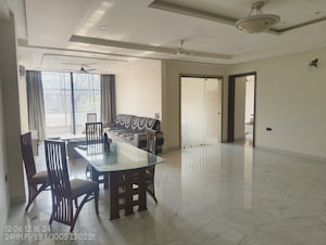 Master Bedroom in 3 BHK Apartment at Unitech The Residences Gurgaon, Sector 33 – for Sale