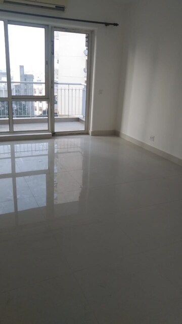 Room in 3 BHK Apartment at BPTP Freedom Park Life, Sector 57 – for Sale