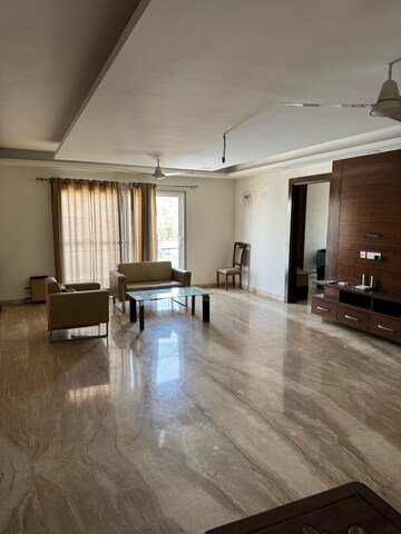 Parking in 4 BHK Builder Floor at Palam Vihar – for Rent