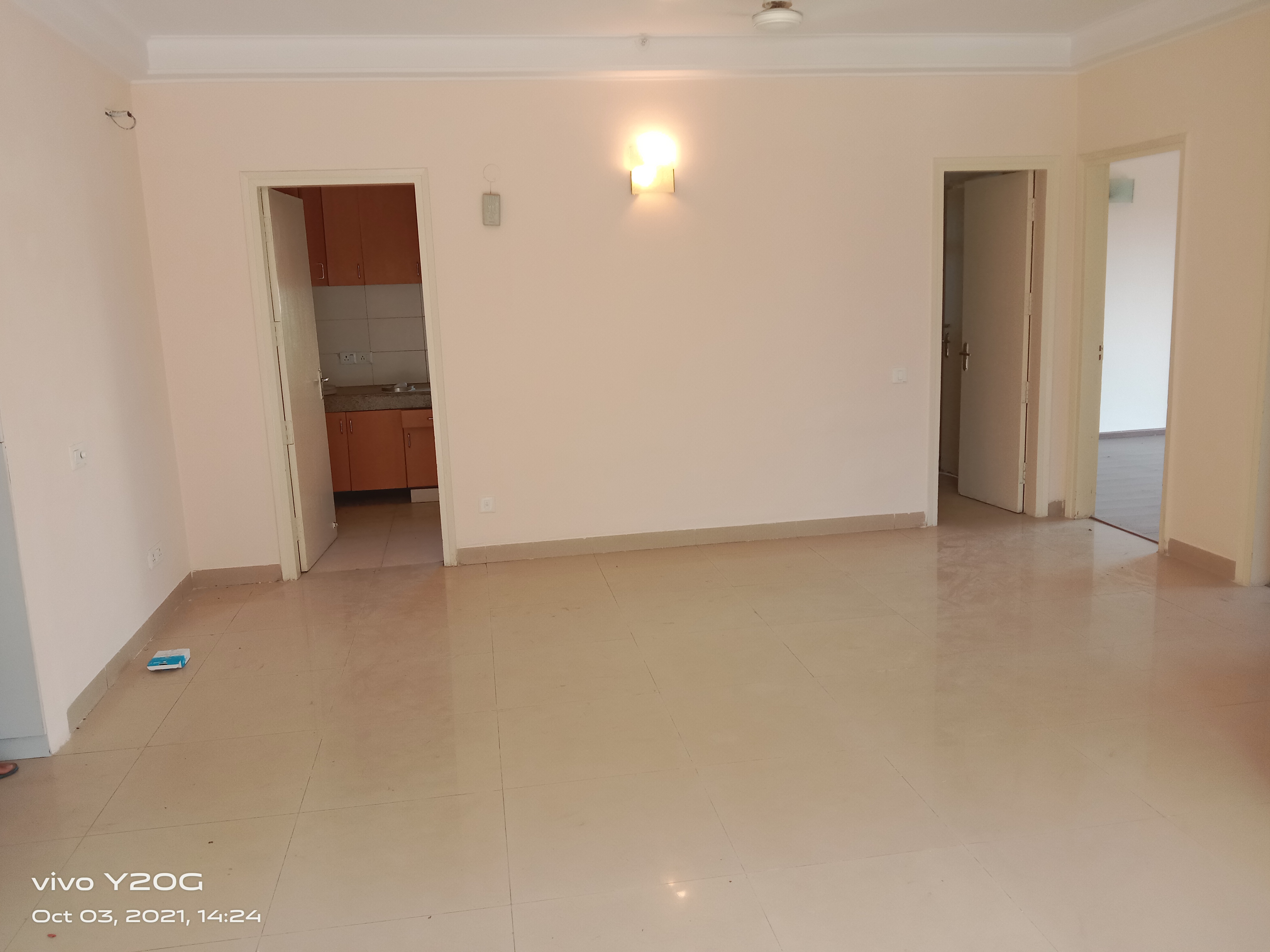 2.5 BHK + Servant Room 1700 Sq.Ft. Apartment in BPTP Freedom Park Life