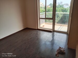 Room in 2.5 BHK Apartment at BPTP Freedom Park Life, Sector 57 – for Sale