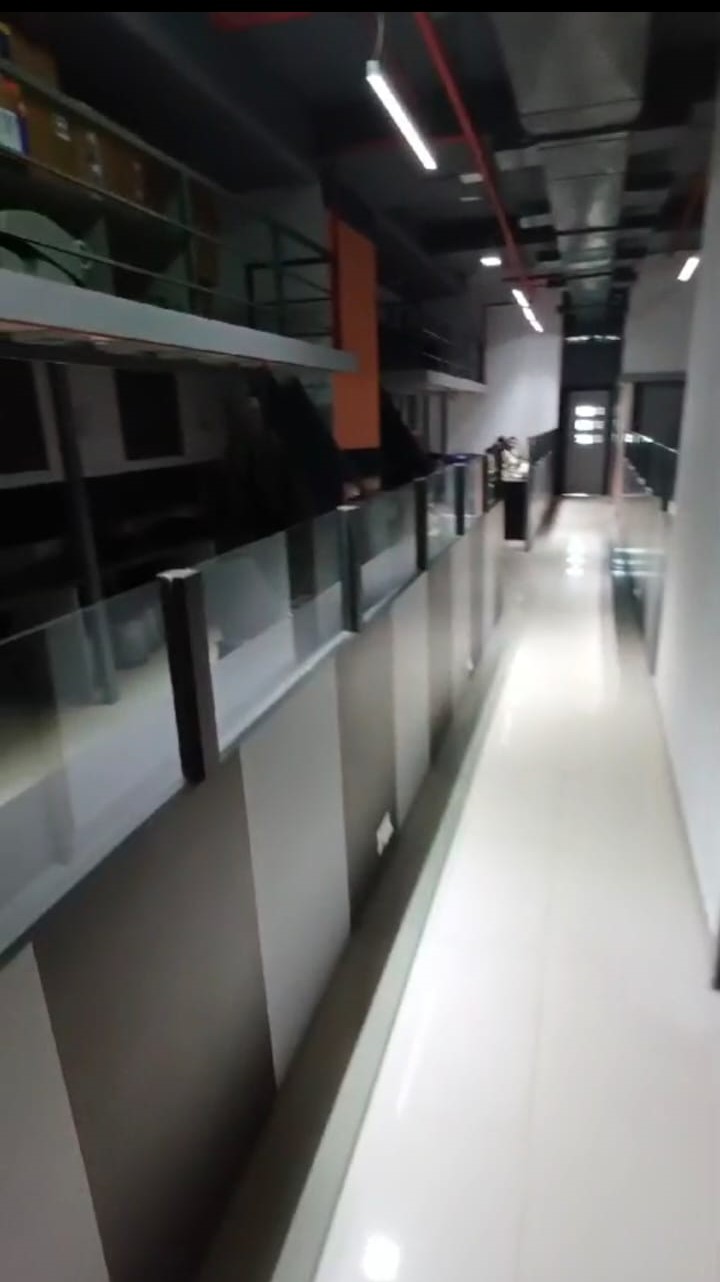 Office Space For Rent in Mani Casadona