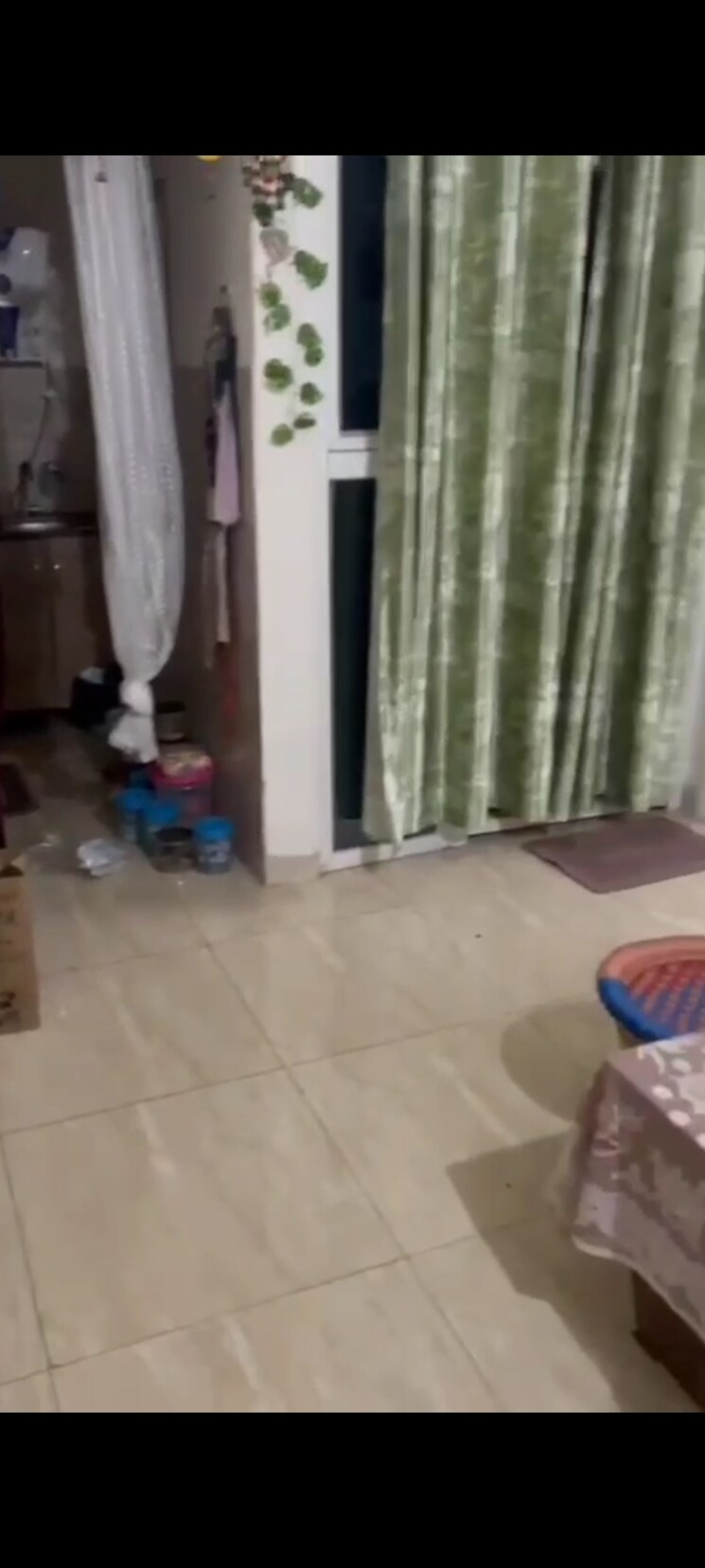 Bathroom, gaur-city-2-14th-avenue 1 Bedroom 530 Sq.Ft. Apartment In Sector 16c Greater Noida Greater Noida 8899198