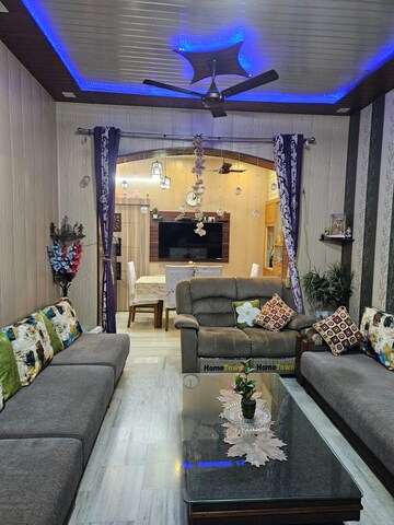 Living Room in 6+ BHK Villa at Manas Complex Vishnupuri, Vishnupuri – for Sale