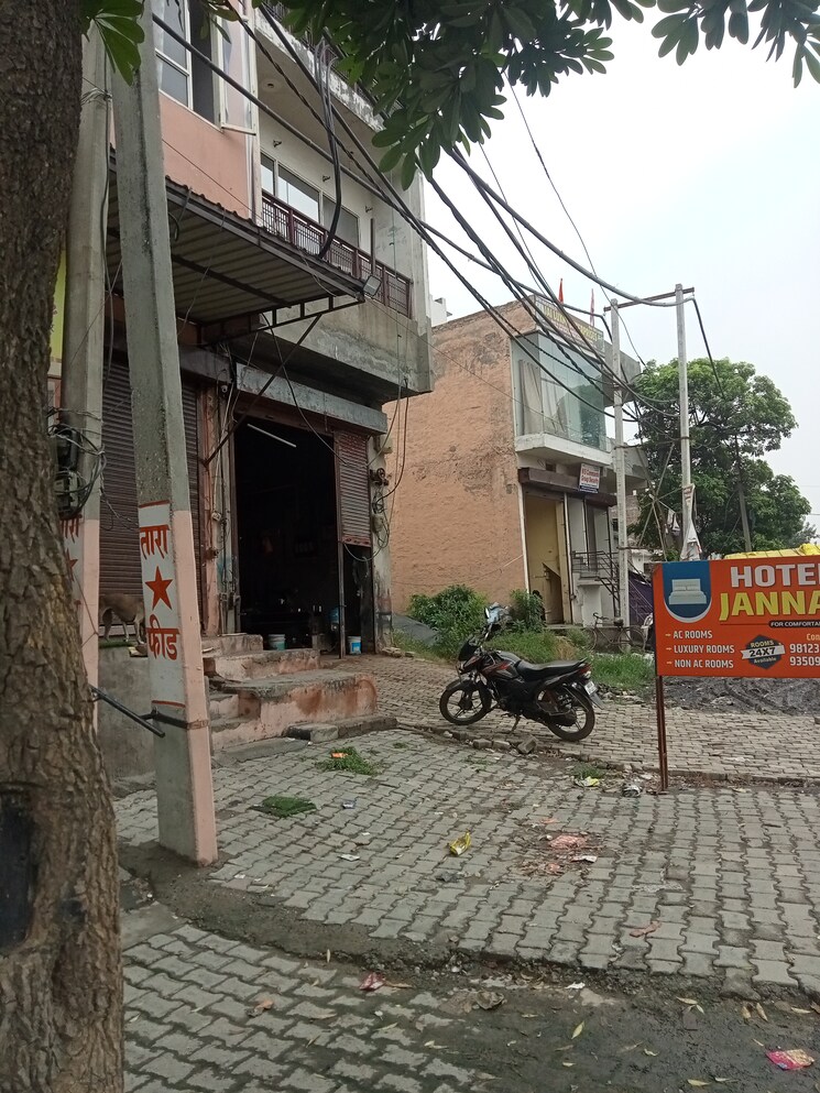 Exterior View, gohana road Commercial Showroom 105 Sq.Yd. In Gohana Road Panipat 8899293