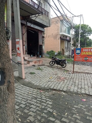  Showroom For Sale in Gohana Road