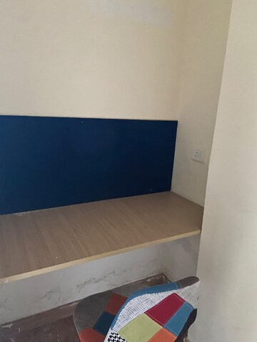 Furnished Amenities in Studio Apartment at Gaur City Mall, Sector 4 Greater Noida – for Rent