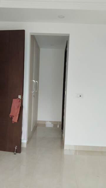 Building Lobby in 3 BHK Builder Floor at Sector 23a Yamuna Expressway – for Rent
