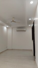 3 BHK 1200 Sq.Ft. Builder Floor in Sector 23A Yamuna Expressway