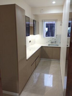 Building Lobby in 3 BHK Builder Floor at Amolik Aster Woods, Sector 98 – for Sale