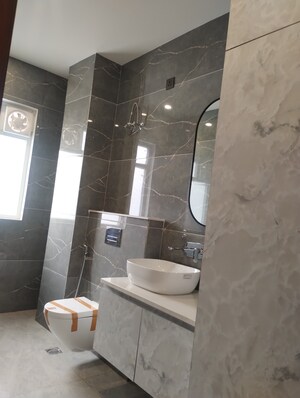 Master Bedroom in 3 BHK Builder Floor at Amolik Aster Woods, Sector 98 – for Sale