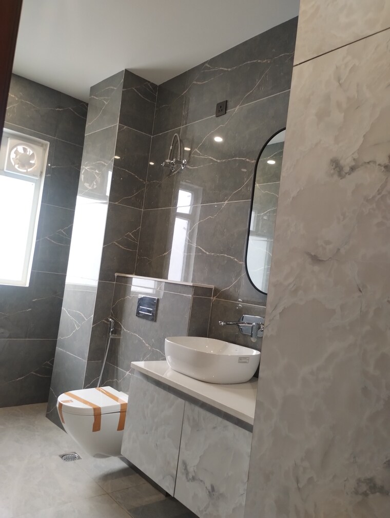 Master Bedroom, amolik-aster-woods 3 Bedroom 180 Sq.Yd. Builder Floor In Sector 98 Faridabad 8899354