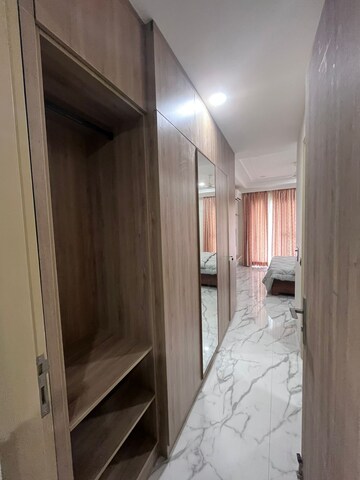 Bathroom in 1.5 BHK Builder Floor at Experion One 42, Sector 42 – for Rent