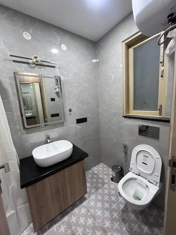 Bathroom in 1.5 BHK Builder Floor at Experion One 42, Sector 42 – for Rent