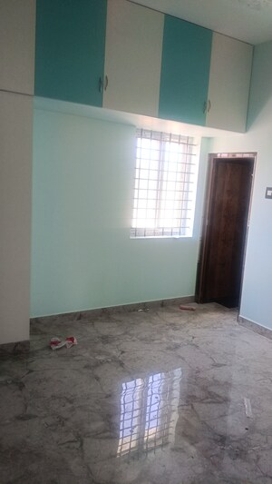 Room in 3 BHK Independent House at Hosur Krishnagiri rd – for Sale