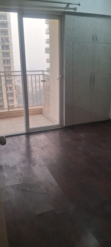 Bedroom in 2 BHK Apartment at Sector 10 Greater Noida – for Rent