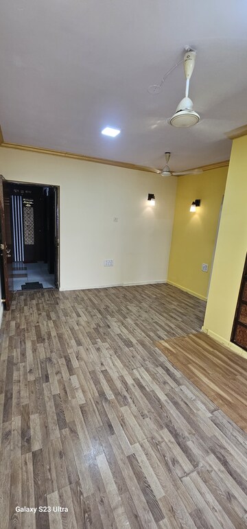 Living Room in 2 BHK Apartment at Bhoomi Park, Malad West – for Sale