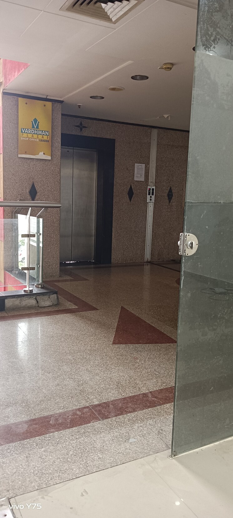 Floor Plan, vardhman-star-shop-mall Commercial Office Space 700 Sq.Ft. In Sector 19 Faridabad 8899612