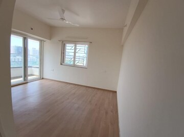 Room in 3 BHK Apartment at Avon Vista, Balewadi – for Rent