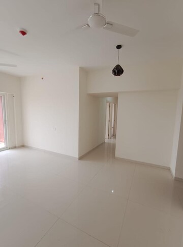 Room in 3 BHK Apartment at Avon Vista, Balewadi – for Rent