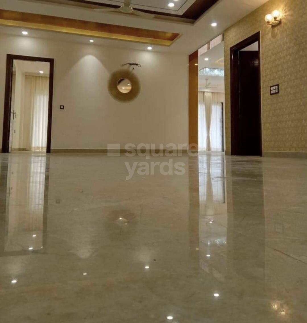 2 BHK Builder Floor For Rent in Lal Quarter Krishna Nagar