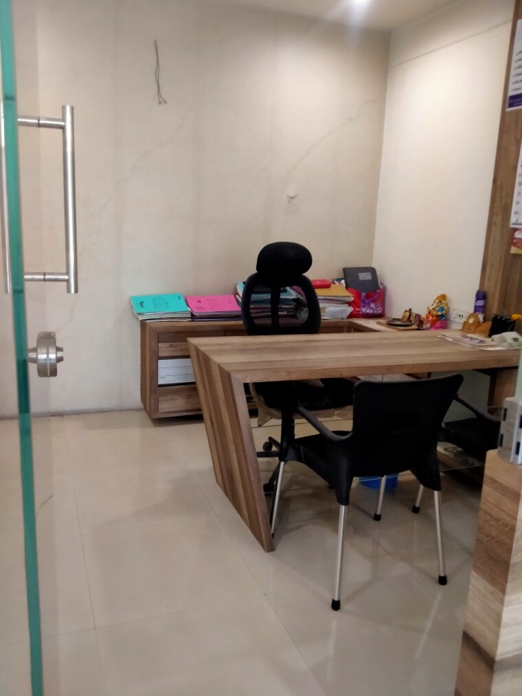 Team Area, althan Commercial Office Space 482 Sq.Ft. In Althan Surat 8899625