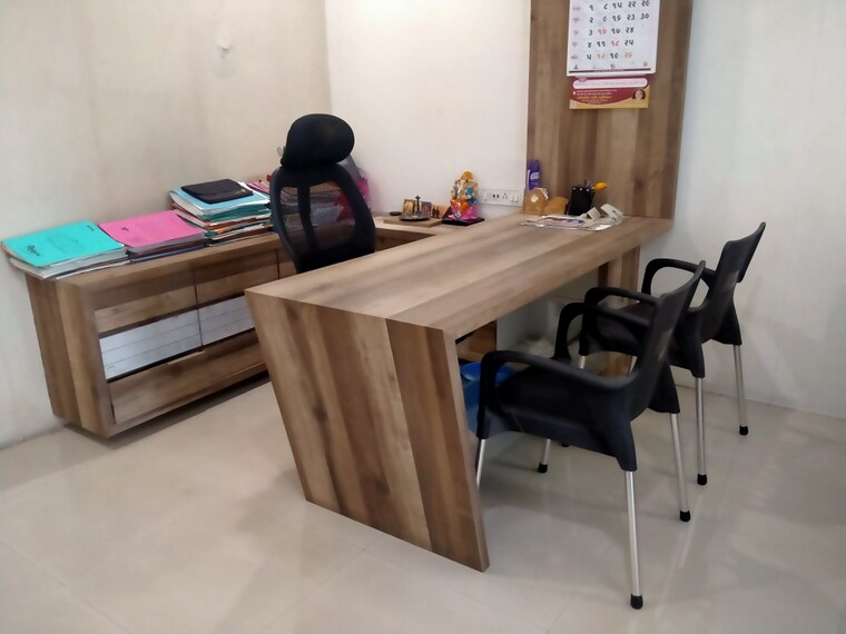 Team Area, althan Commercial Office Space 482 Sq.Ft. In Althan Surat 8899625