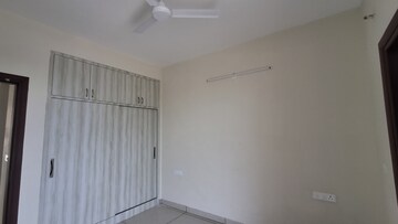 Room in 2 BHK Apartment at SBP City Of Dreams Zirakpur, High Ground – for Rent