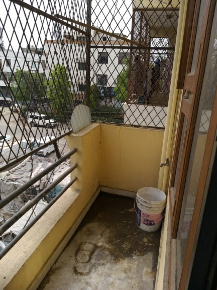 Room, gyan khand ii Pg For Boys In Gyan Khand ii 8899672