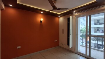 Room in 3 BHK Apartment at Highland Park Chandigarh, Bhabat – for Rent