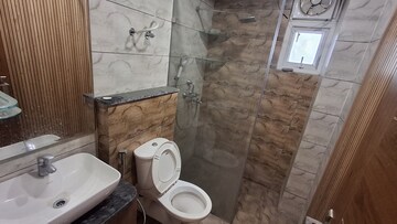 Bathroom in 3 BHK Apartment at Highland Park Chandigarh, Bhabat – for Rent