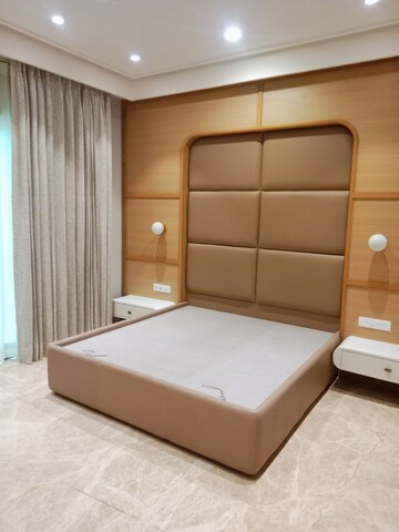 Room in 5 BHK Independent House at Chitrakoot – for Sale