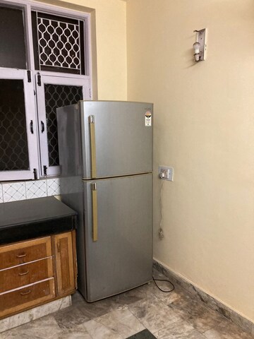 Furnished Amenities in 2 BHK Builder Floor at Sector 31 – for Rent