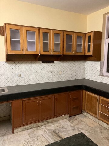 Kitchen in 2 BHK Builder Floor at Sector 31 – for Rent