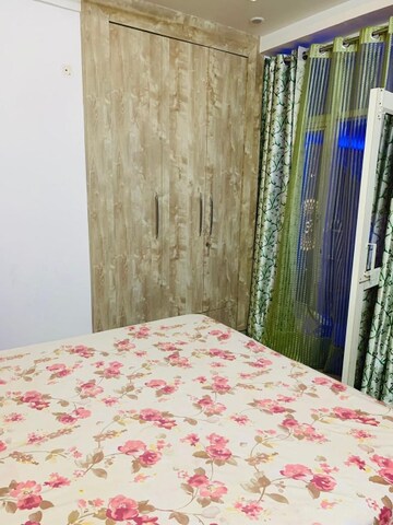 Bedroom in 2 BHK Apartment at Amrapali Dream Valley, Tech Zone 4 Greater Noida – for Rent