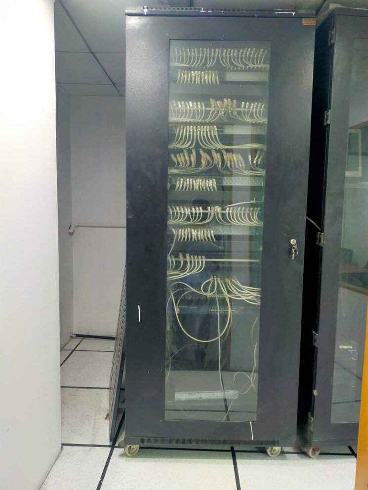 undefined, goyal-pinnacle-business-park Commercial Office Space 1000 Sq.Ft. In Prahlad Nagar Ahmedabad 8899679