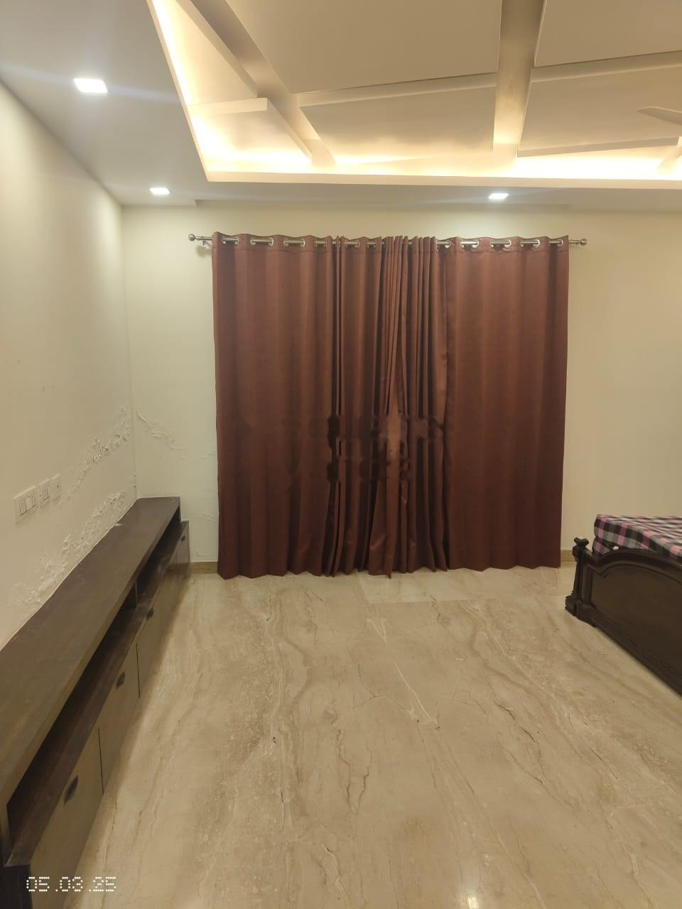 3 BHK 1976 Sq.Ft. Apartment in Kriti CGHS