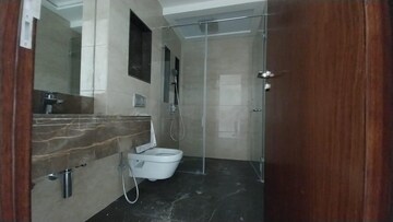Bathroom in 3 BHK Apartment at Lokhandwala Minerva Mahalaxmi, Mahalaxmi – for Rent