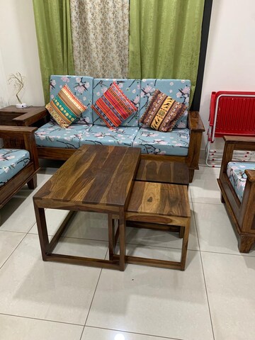 Living Room in 2 BHK Apartment at Sobha Lake Garden, Kr Puram – for Rent