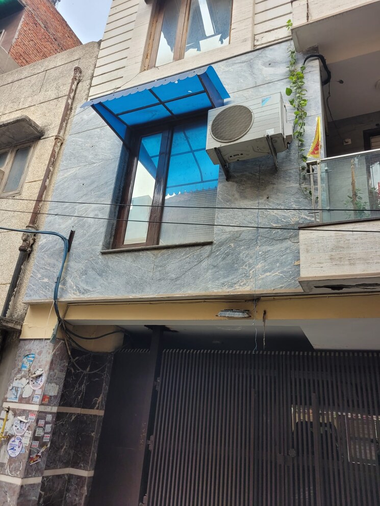 Exterior View, shakti nagar 3 Bedroom 233 Sq.Yd. Independent House In Shakti Nagar Delhi 8899742