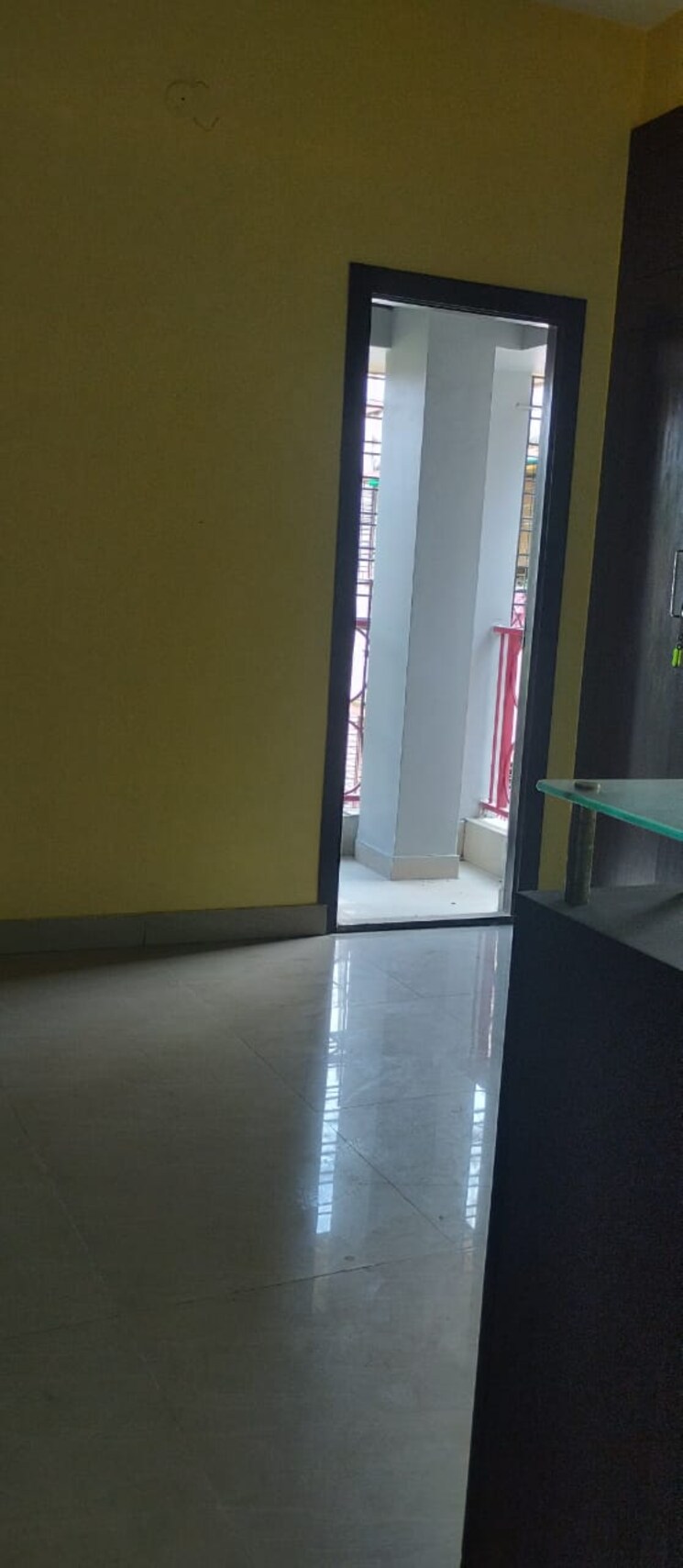 Room, dhakuria 4 Bedroom 1360 Sq.Ft. Apartment In Dhakuria Kolkata 8899795