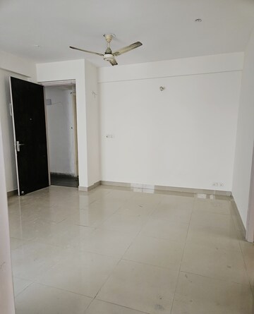 Room in 2 BHK Apartment at Breez Global Heights, Sohna Sector 33 – for Rent