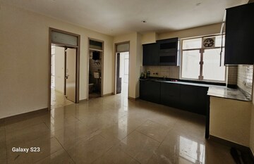 Room in 2 BHK Apartment at Breez Global Heights, Sohna Sector 33 – for Rent